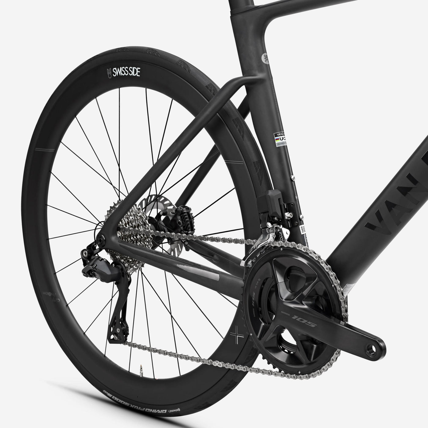 Van Rysel RCR-R 105 Di2 Carbon Road Bike: Aero, Lightweight, Race-Ready
