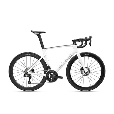 https://dbyvw4eroffpi.cloudfront.net/product-media/7GE3/1000/1000/Van-Rysel-RCR-R-PRO-105-Di2-Road-Bike-2025-White.jpg